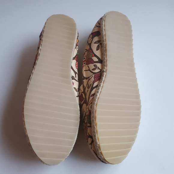 Brand New owl shoes - Picture 2 of 3